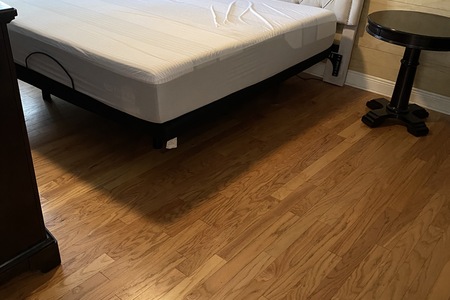 hardwood bedroom flooring before dustless removal